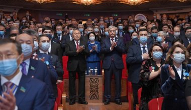 Независимости 30 лет: президент поздравил казахстанцев