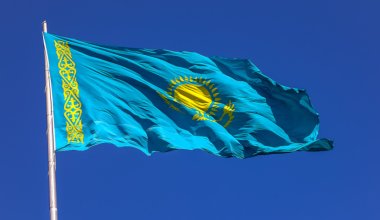 В Казахстане увеличили штраф за оскорбление флага