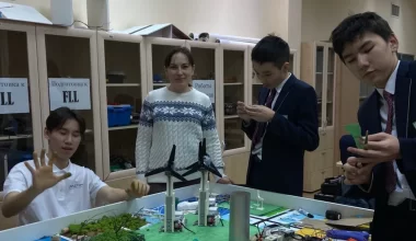Казахстанские школьники придумали робота-заменителя ТЭЦ