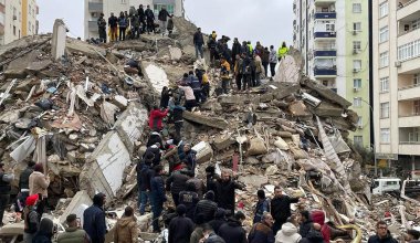 Землетрясение в Турции: четыре казахстанца пропали без вести