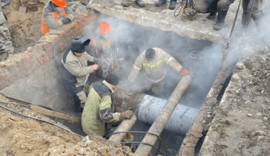 Жители Рудного в третий раз за зиму остались без отопления