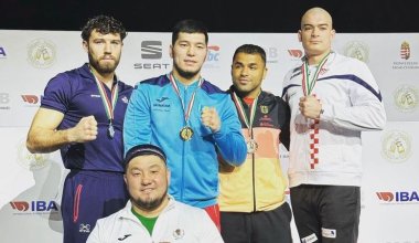 Шесть казахстанских боксеров вышли в финал турнира в Венгрии