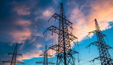 Из-за аварии подачу электроэнергии ограничили на трёх предприятиях Казахстана
