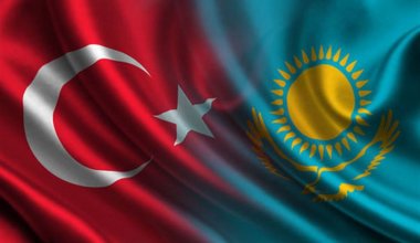 Казахстан направит в Турцию ещё 55 тонн гумпомощи