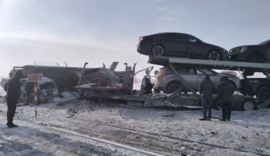 Есть погибший: в Актюбинской области столкнулись поезд и автовоз