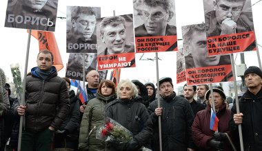 В России проходят акции памяти оппозиционера Немцова, убитого 8 лет назад