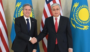 Президент Казахстана принял госсекретаря США Блинкена