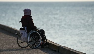 Какие пособия получают граждане с инвалидностью в Казахстане?