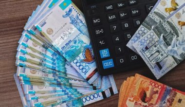Более 70 тысяч казахстанцев теперь могут снять пенсионные накопления