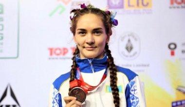 Казахстанка стала серебряным призером чемпионата мира по боксу