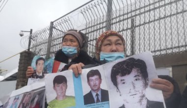В Алматы задержали людей, требующих освободить родственников в Синьцзяне