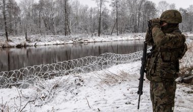 Латвия построит более 60 километров забора на границе с Беларусью