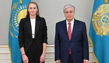 Токаев принял Елену Рыбакину: о чем говорили президент и первая ракетка Казахстана