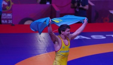 Казахстан завоевал два золота на Чемпионате Азии по борьбе