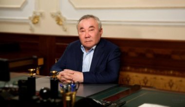 Суд лишил Болата Назарбаева рынка "Барыс"