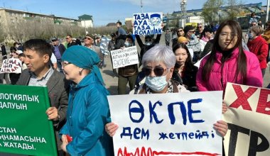 Признать Атыраускую область зоной экологического бедствия призвал депутат