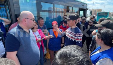 Забастовку устроили водители и кондукторы автобусов в Уральске