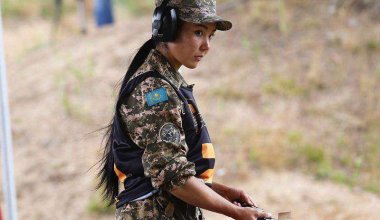 7 тысяч женщин проходят воинскую службу в Казахстане