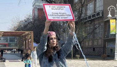 Активистка Oyan Qazaqstan завершила голодовку из-за проблем со здоровьем