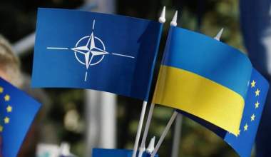 Украина не соответствует многим критериям НАТО — канцлер Германии
