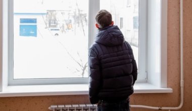 Более 62 тысяч сирот остаются без жилья в Казахстане