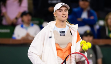 Рыбакина разгромила российскую теннисистку и вышла во второй круг турнира WTA