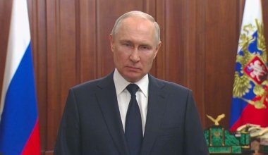 Путин выступил с "экстренным обращением к нации" после попытки мятежа