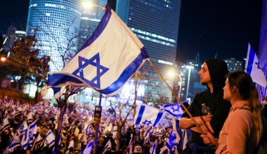 "Байден, спаси нас": израильтяне протестуют против судебной реформы