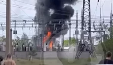 Жители остались без электричества: пожар вспыхнул на трансформаторной подстанции в Караганде