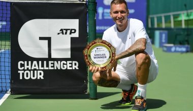 Казахстанский теннисист Евсеев выиграл первый "Челленджер" в карьере