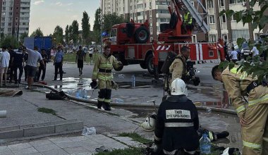 Пожар в многоэтажке в Алматы: 31 человек доставлен в больницы