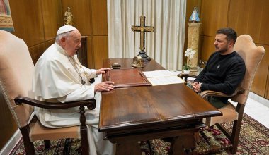 Зеленский надеется, что Папа Римский поддержит украинскую "формулу мира"