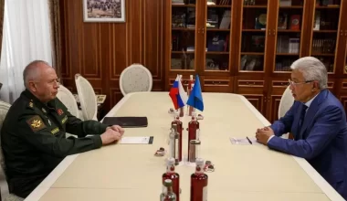Военное сотрудничество обсудил Тасмагамбетов с замминистра обороны России