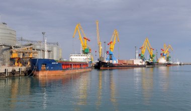 Как изменилась перевалка грузов через морской порт Актау