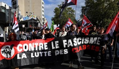 По всей Франции проходят протесты против полицейского насилия