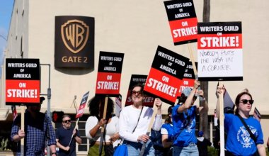 В США завершилась забастовка сценаристов: чего добились протестующие