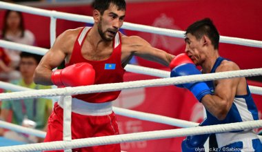 Казахстанский боксер нокаутировал чемпиона мира из Узбекистана