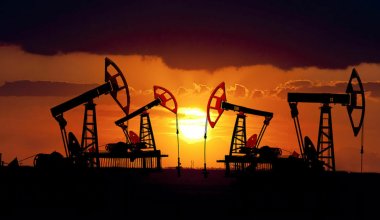 Проблемы с транзитом через Казахстан: нефтетрейдеры Кыргызстана боятся дефицита ГСМ