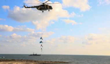 Казахстан и Азербайджан провели совместные военно-морские учения