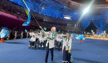 Казахстан принял участие в церемонии открытия Азиатских Пара игр в Китае