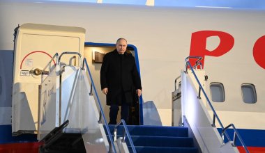 Путин прибыл с официальным визитом в Казахстан