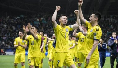 Вместе с командой: сколько казахстанцев прибыло в Словению поддержать сборную