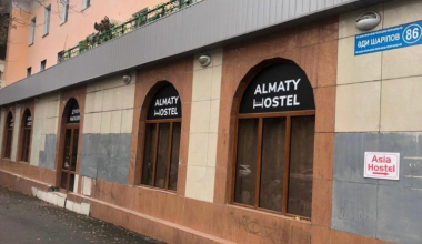 Уголовное дело завели по факту смертельного пожара в хостеле в Алматы
