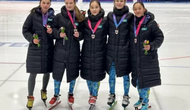 Казахстанские спортсменки завоевали медаль на Кубке мира по конькобежному спорту