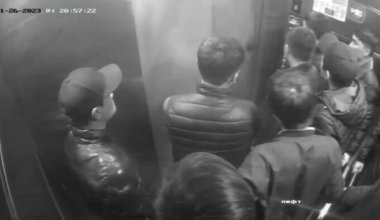 В Шымкенте лифт с людьми сорвался с девятого этажа