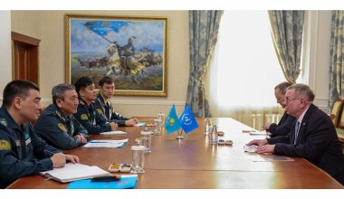 Казахстанские военные встретились с помощником генсека ООН