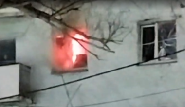 Семерых взрослых и ребенка спасли из пожара в Петропавловске