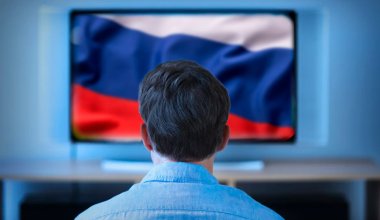 Вопросы идеологии, или Зачем российская пропаганда в казахстанских телевизорах