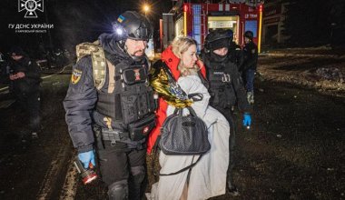 11 человек пострадали при ракетном ударе по отелю в Харькове