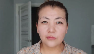Подвергшуюся преследованиям бурятскую журналистку не выпустили из Казахстана